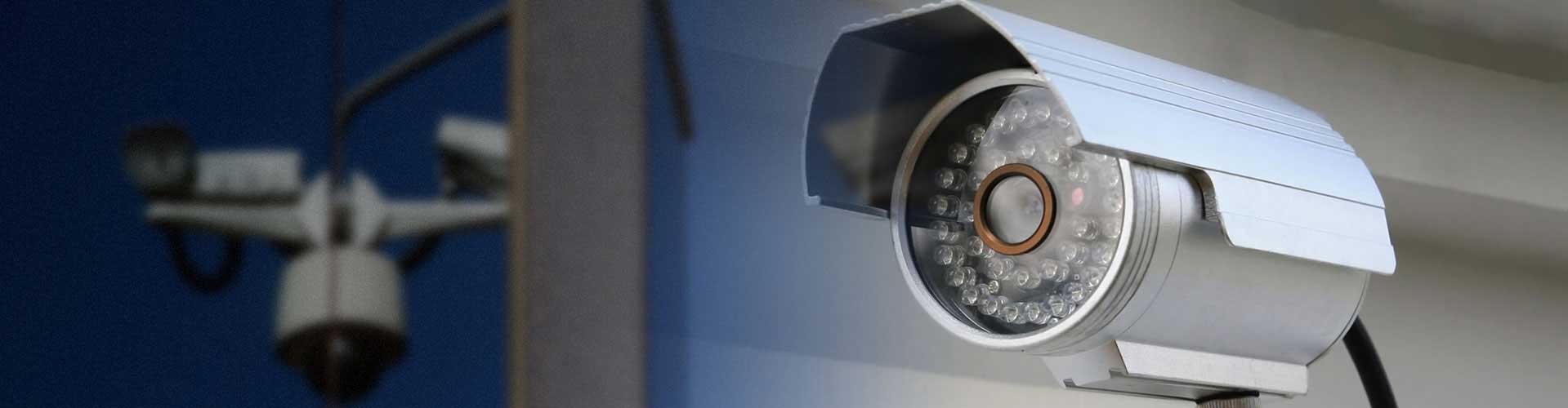 بوابات كاشف عن المعادن | رائدة في مجال كاميرات المراقبة | شركة فايد للأنظمة الأمنية | fayed security system